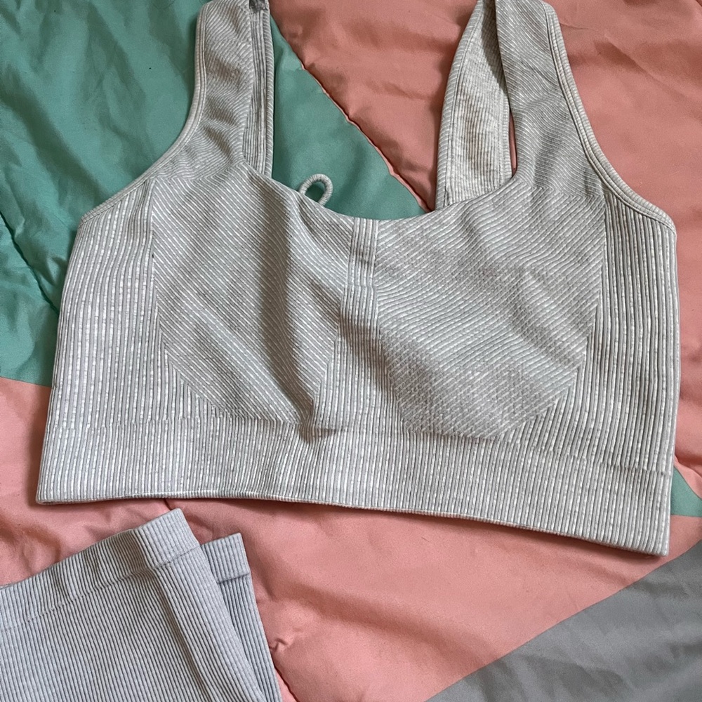 2 piece fabletics outfit. Split hem tights with bra - Picture 2 of 2